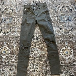 Hudson Nico Midrise Skinny jeans, lightly distressed, olive, sz 24